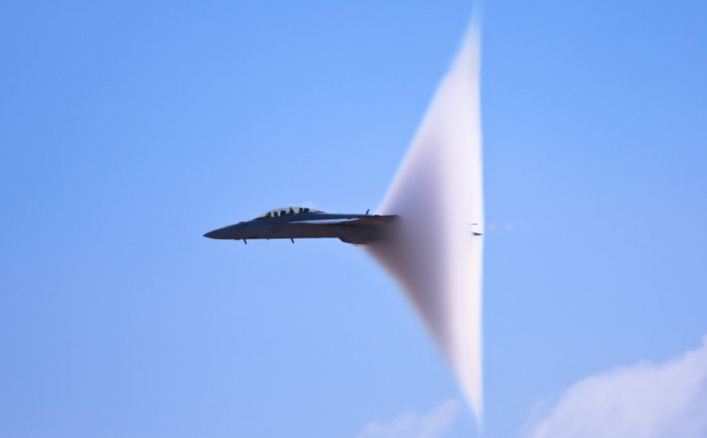 سرعة الصوت في الهواء