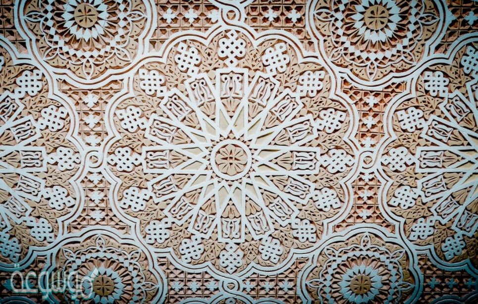 اللانهائيه في الزخرفه تعطي احساس