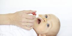 طرق علاج الزكام عند الأطفال الرضع