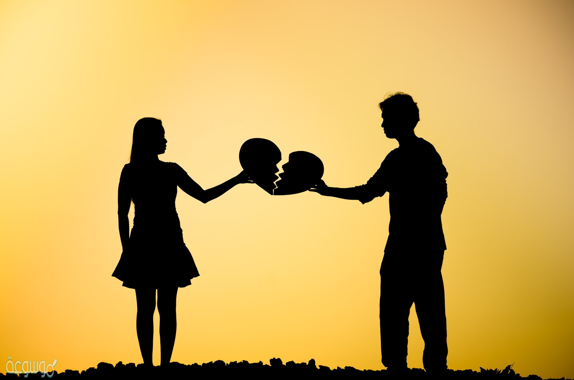 كلمات اغنية هو سابك وبايديه مكتوبة