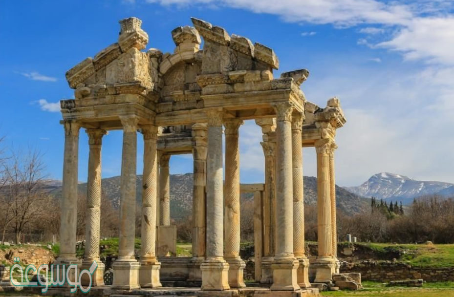 يعد العمق التاريخ من المقومات الحضارية المؤثرة في الدولة