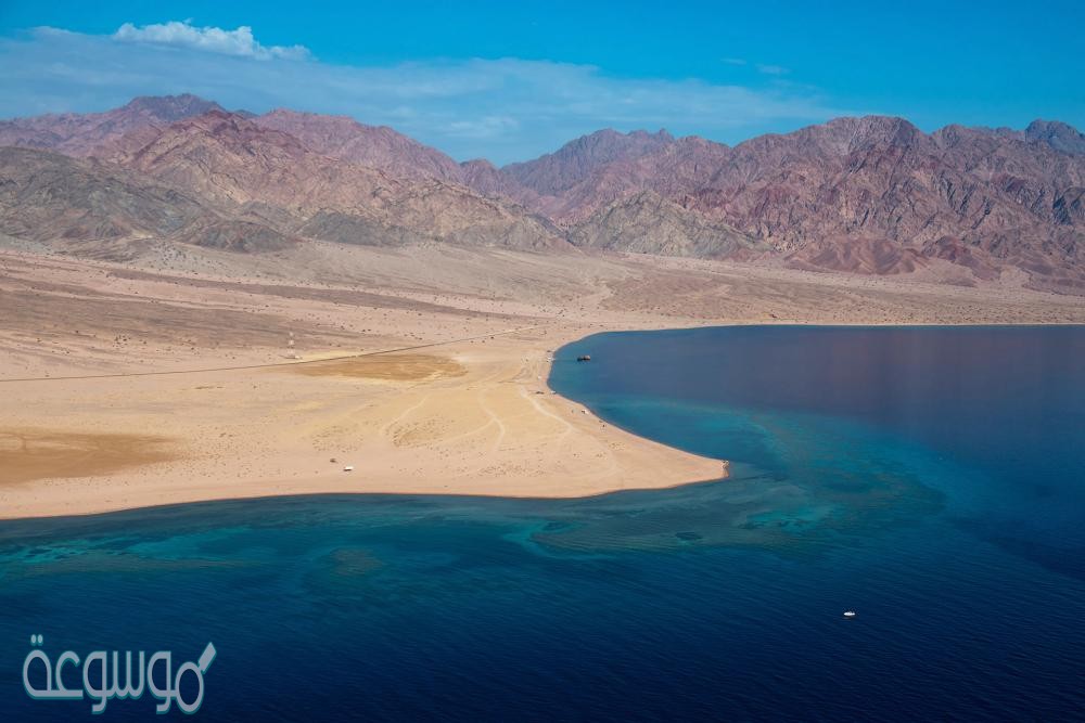 يعرف السهل الساحلي للبحر الأحمر باسم سهل