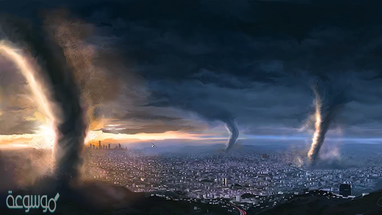 تحديد مسار الاعصار