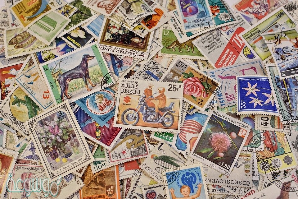 إذا جمع أحمد 56 طابعًا بريديًّا ، و أهدى منها 14 طابعًا لأحد أصدقائه ، فإن الكسر العشري الذي يمثل الجزء الذي أهداه من مجموعة طوابعه يساوي