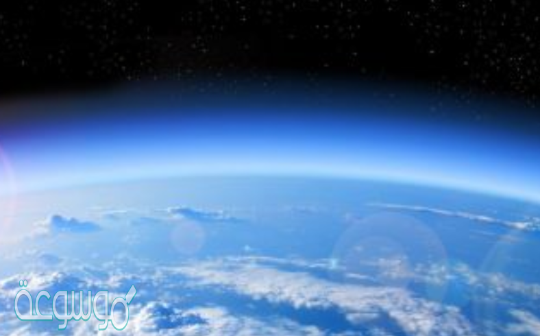 تعرف القوة الواقعة على مساحة محددة بفعل وزن عمود الهواء