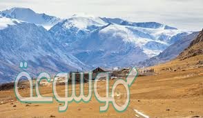 جانب الجبل غير المواجه لمهب الرياح يسمى