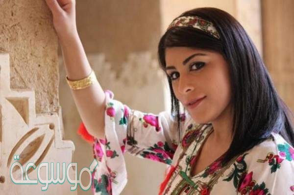 زارا البلوشي انستقرام