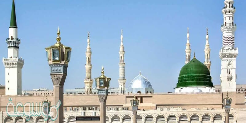 عندما هاجر النبي الى المدينه قام بارجاع الودائع الى اهلها