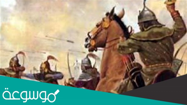 كم كان عدد المسلمين والمشركين في غزوة بدر