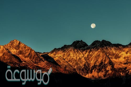 كيف تقاس كتلة صخرة على القمر