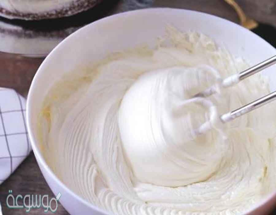 ما الفرق بين الكريمة الجاهزة على شكل مسحوق بودرة والكريمة المعدة منزليا