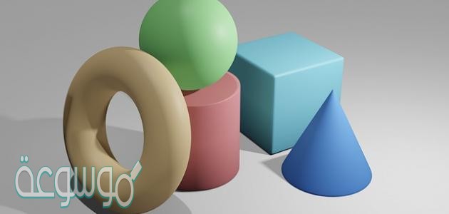 مجسم قاعدته الوحيده مضلع