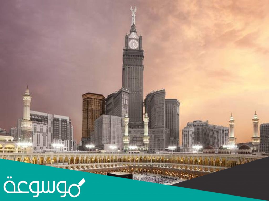 علل حذر النبي من الجلوس في الطريق بسبب