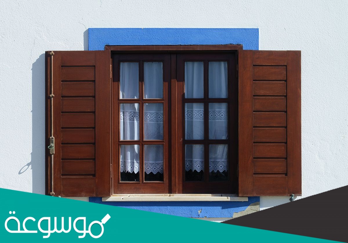 أوجد سالم كم يزيد طول النافذة عن عرضها
