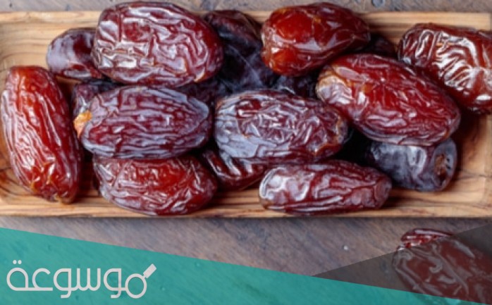 السرعة التي لامست بها التمرة