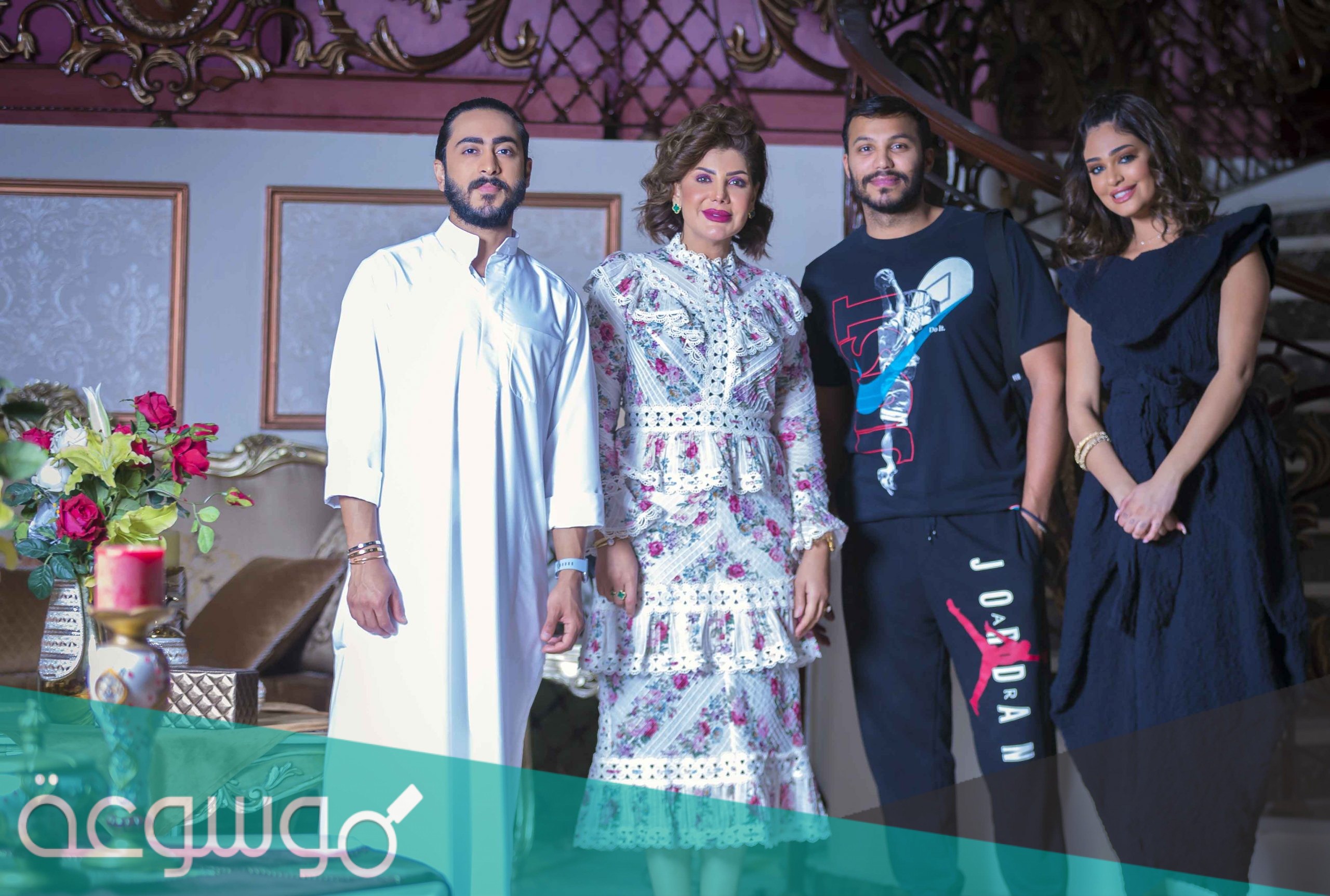 قصة مسلسل الكون في كفه