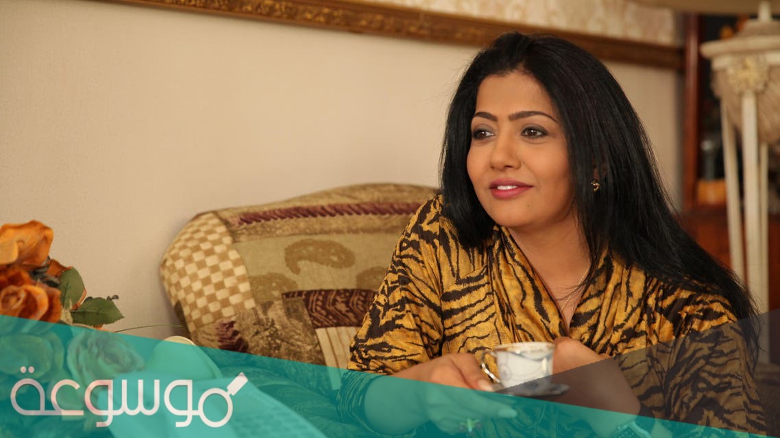 من هي فاطمة الحوسني السيرة الذاتية