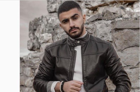 ما هي ديانة سيف الصفدي