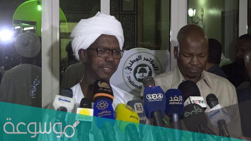 من هو احمد هارون السيرة الذاتية