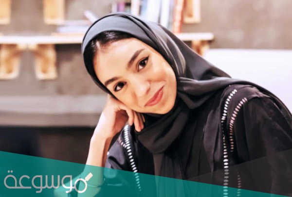 ما هي ديانة زينة عماد