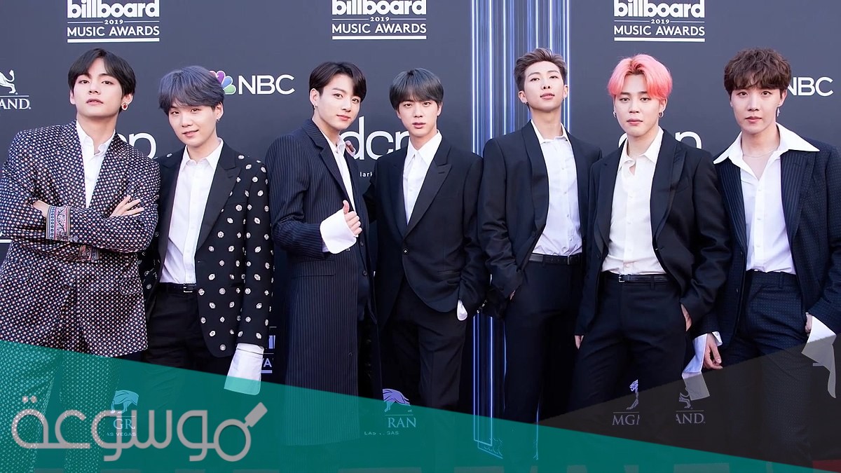 لماذا bts يضعون المكياج