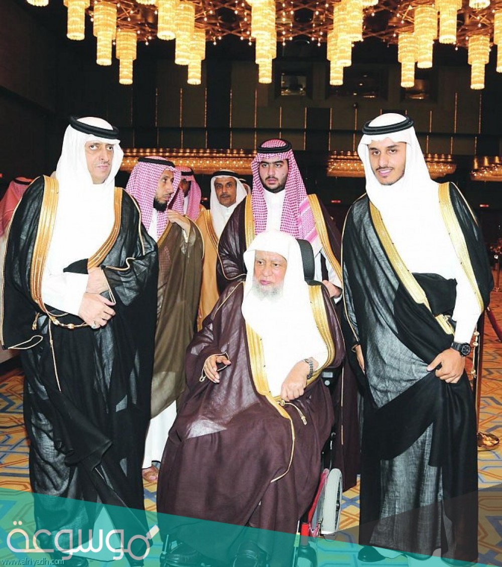 من هو فهد بن منصور بن فهد ال سعود السيرة الذاتية