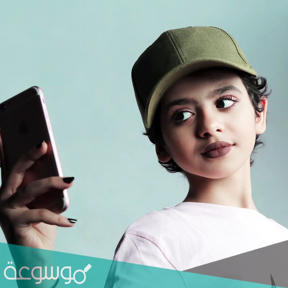 كم عمر لجين حسن 2022