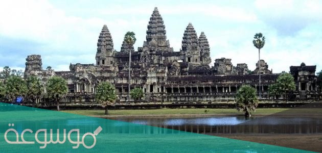 ما هي ديانة كمبوديا الرسمية