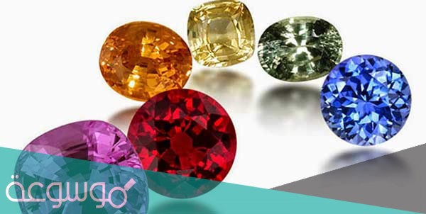 ما هو لون الياقوت والزمرد