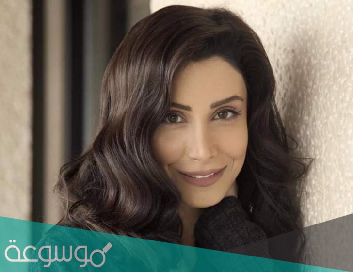 ما هي ديانة حلا رجب