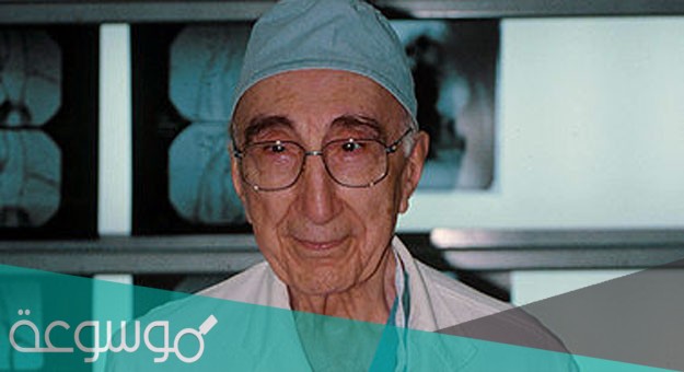 من هو اول جراح قلب في العالم