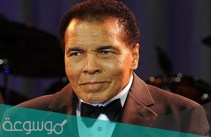 في اي عام توفي محمد علي كلاي