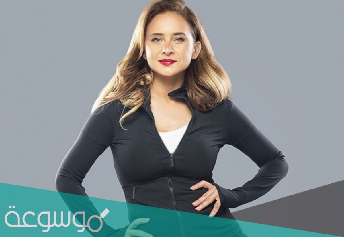 كم عدد ازواج نيللي كريم