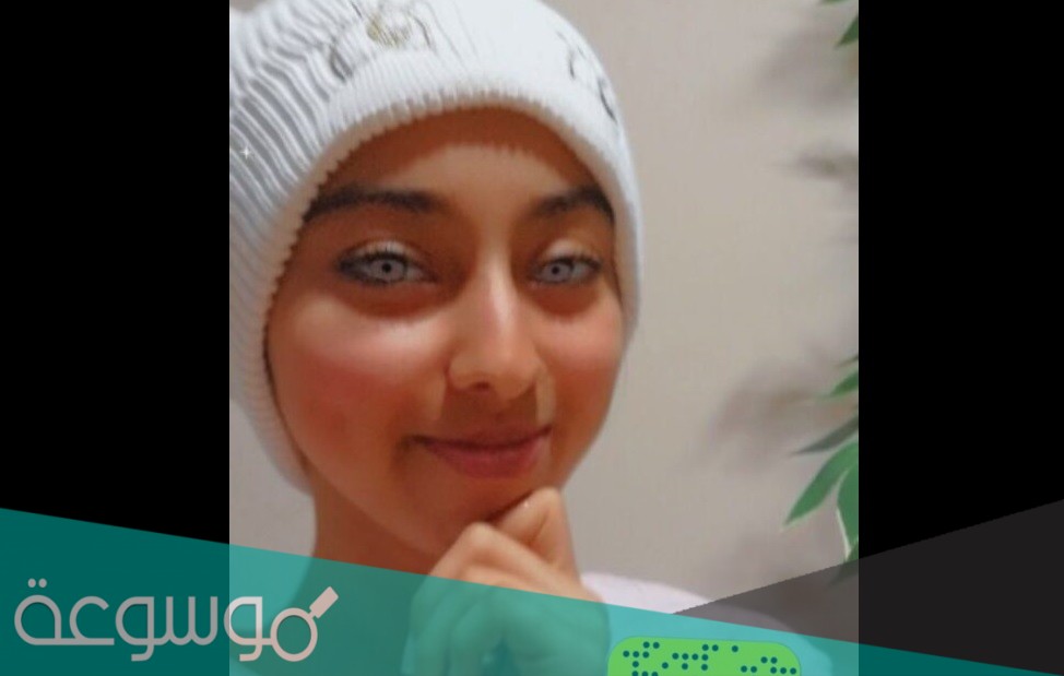 كم عمر مودل روز الحقيقي الان