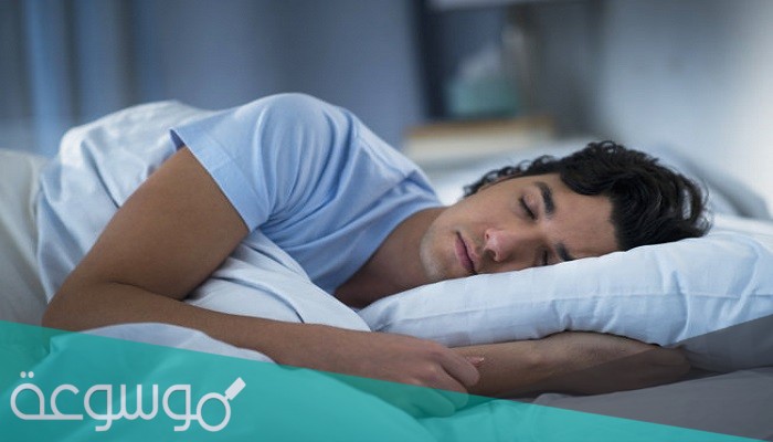 لماذا يتكلم الانسان وهو نائم ؟