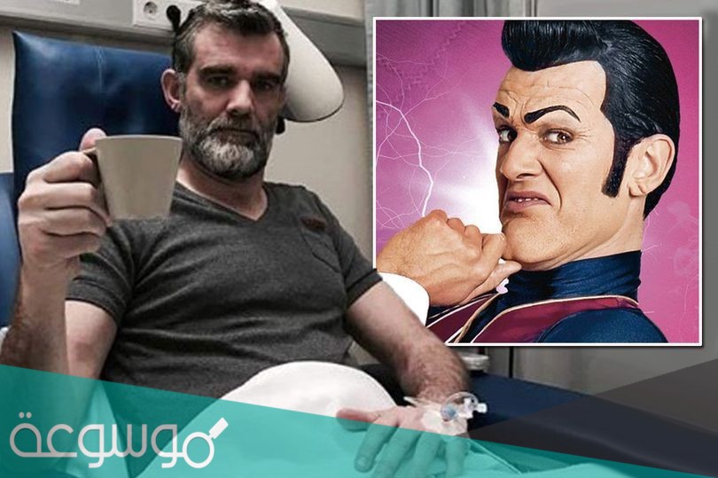 ما هي ديانة ستيفان كارل