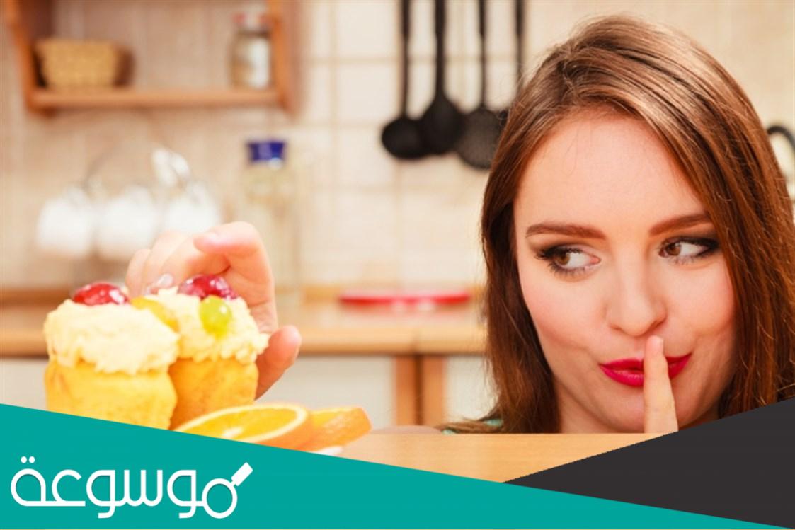 تفسير رؤية اكل الحلوى في المنام حسب تفسير ابن سيرين والنابلسي