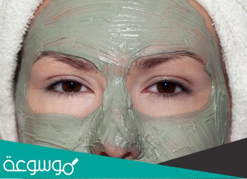 الموجات الكهرومغناطيسية والتقشير الأخضر لبشرة نضرة