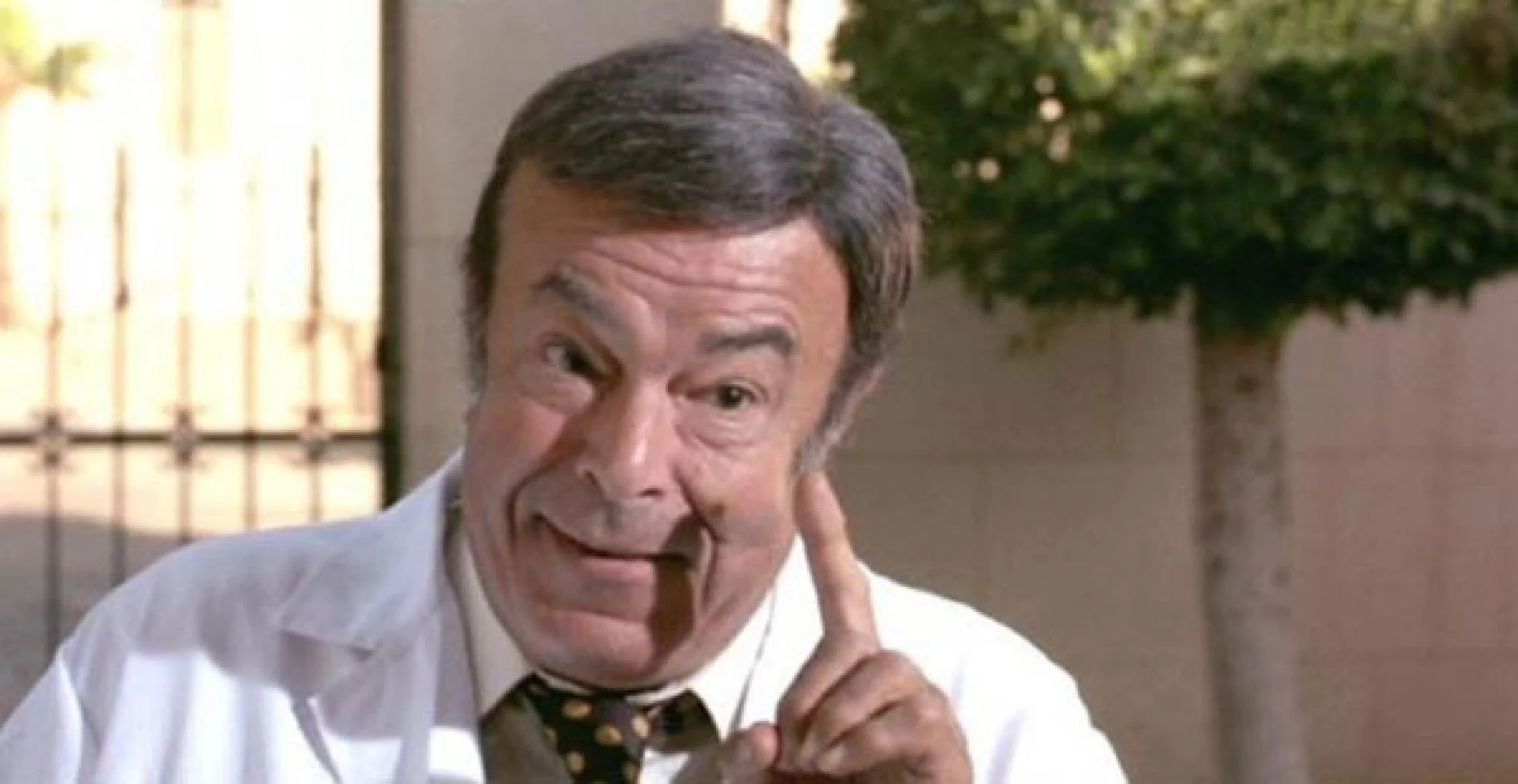 كم عمر نبيل الهجرسي الان