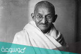 من هو الزعيم العالمي صاحب اللاعنف