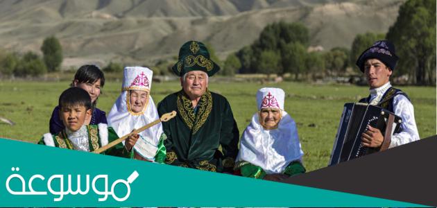 كم عدد سكان كازخستان