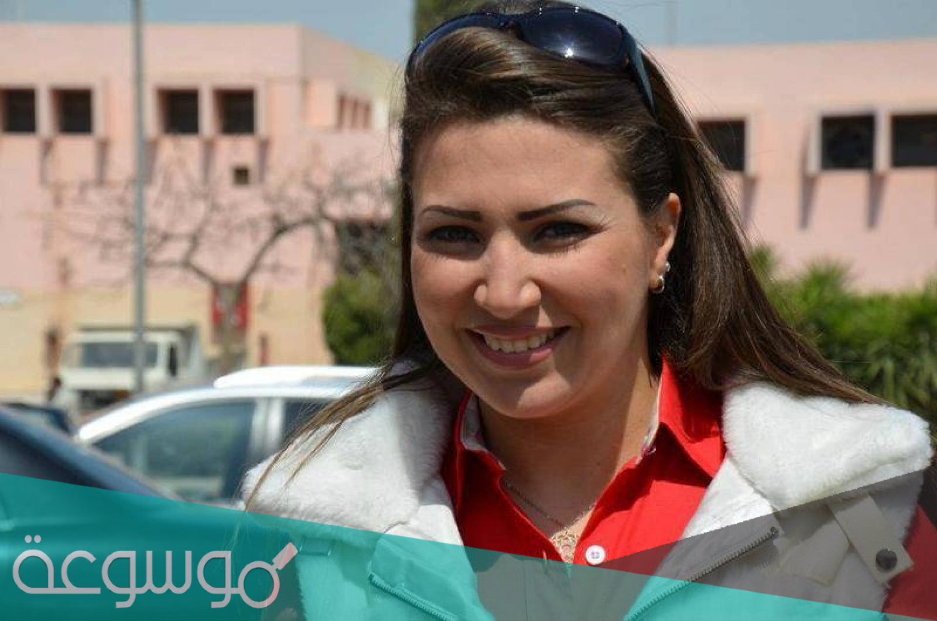 من هي إيمان عز الدين مذيعة برنامج الستات
