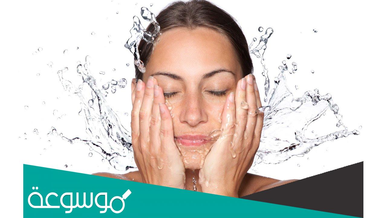 تفسير رؤية غسل الوجه في المنام للعزباء والمطلقة والمتزوجة