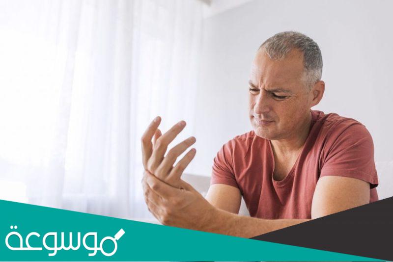 اسباب تنميل اليدين اثناء النوم