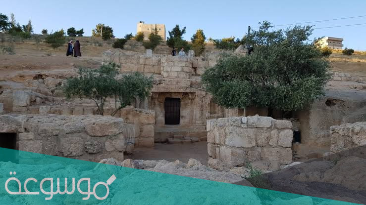 ما وصف المدينة التي كان بها أصحاب الكهف