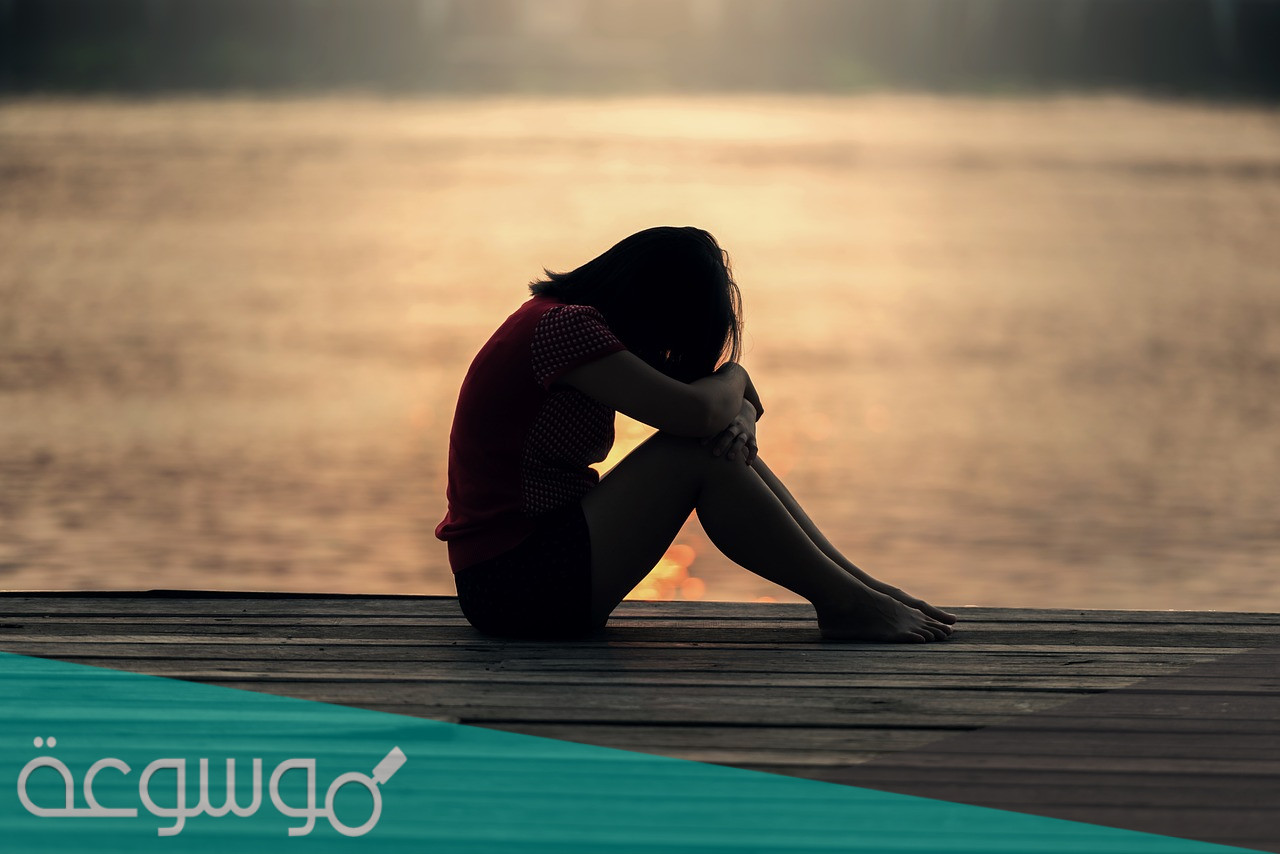 معنى البكاء في المنام على ميت