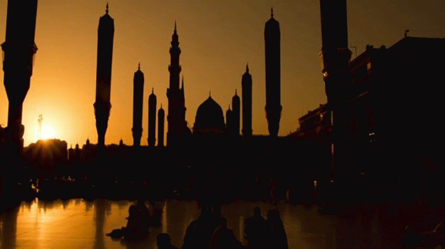 من هي الزوجة التي أمر الله رسوله بزواجها