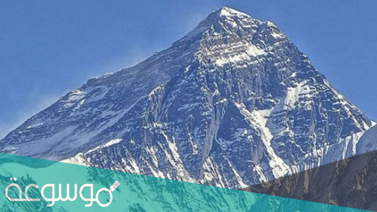 اين تقع قمة افرست