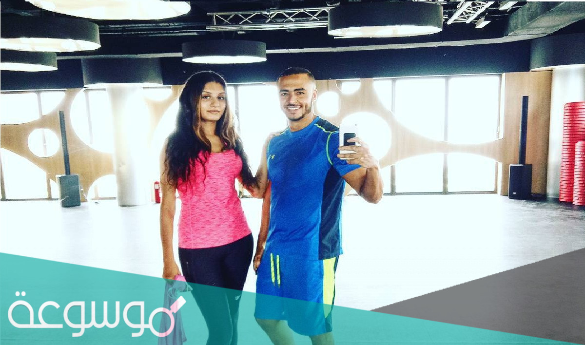 من هي زوجة هشام مسرار