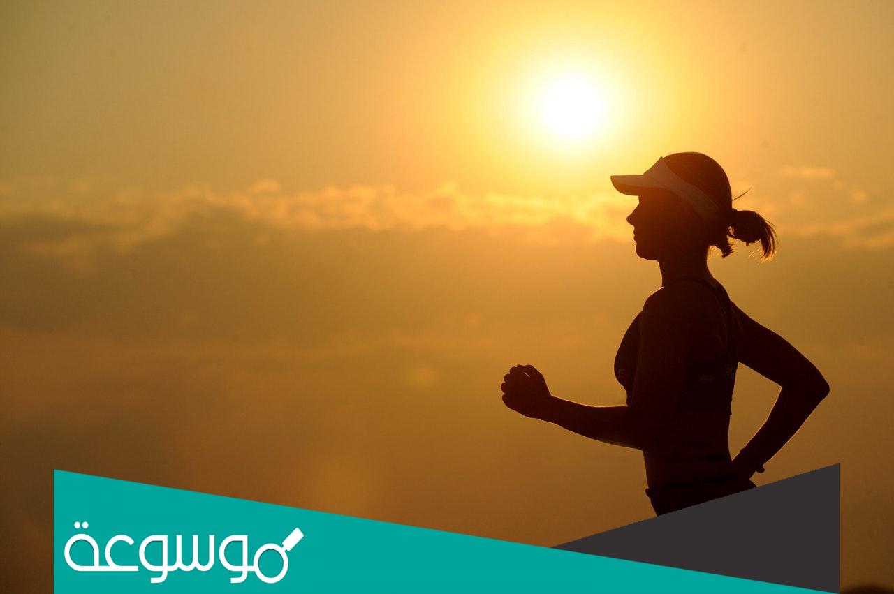 تفسير رؤية الجري في المنام حسب تفسير ابن سيرين والنابلسي وابن شاهين